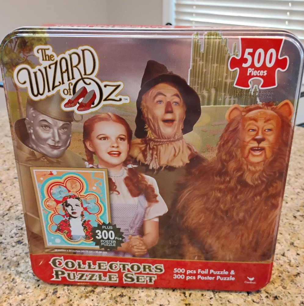 2 puzzle set- Wizard of Oz